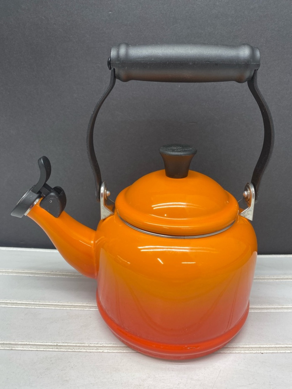 Le Creuset Flame Orange Hombre Whistle Tea Kettle